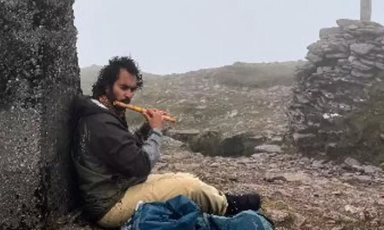 Sicurezza AI, tutti scappano: Anthropic, OpenAI e xAI perdono i guardiani in un mese