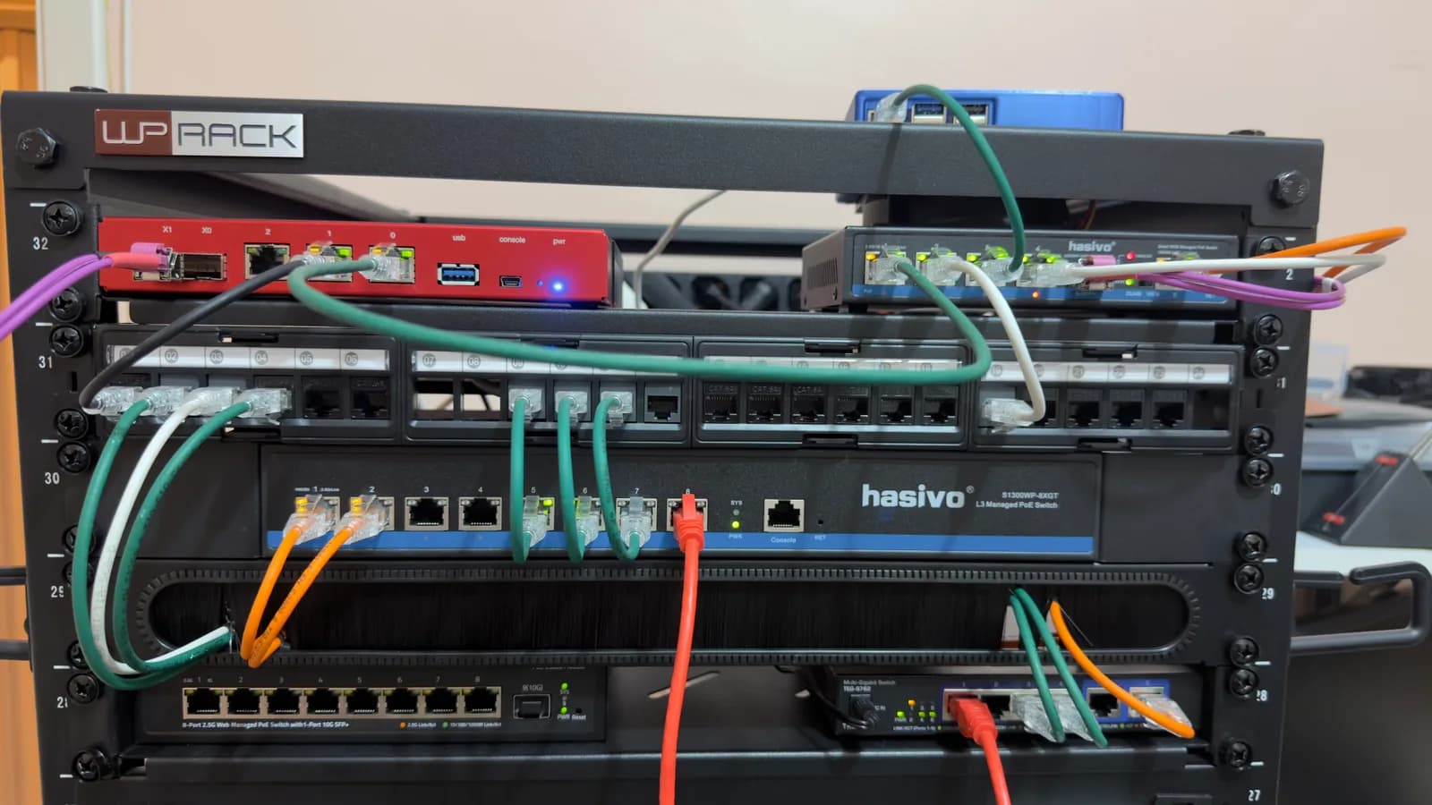 Il nostro homelab è in ricostruzione: dentro il nuovo rack da 19 pollici