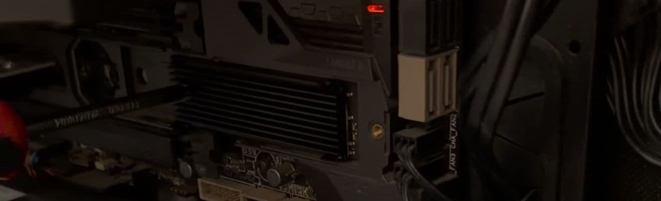 Thermal Grizzly M.2 SSD Cooler installato su NVMe