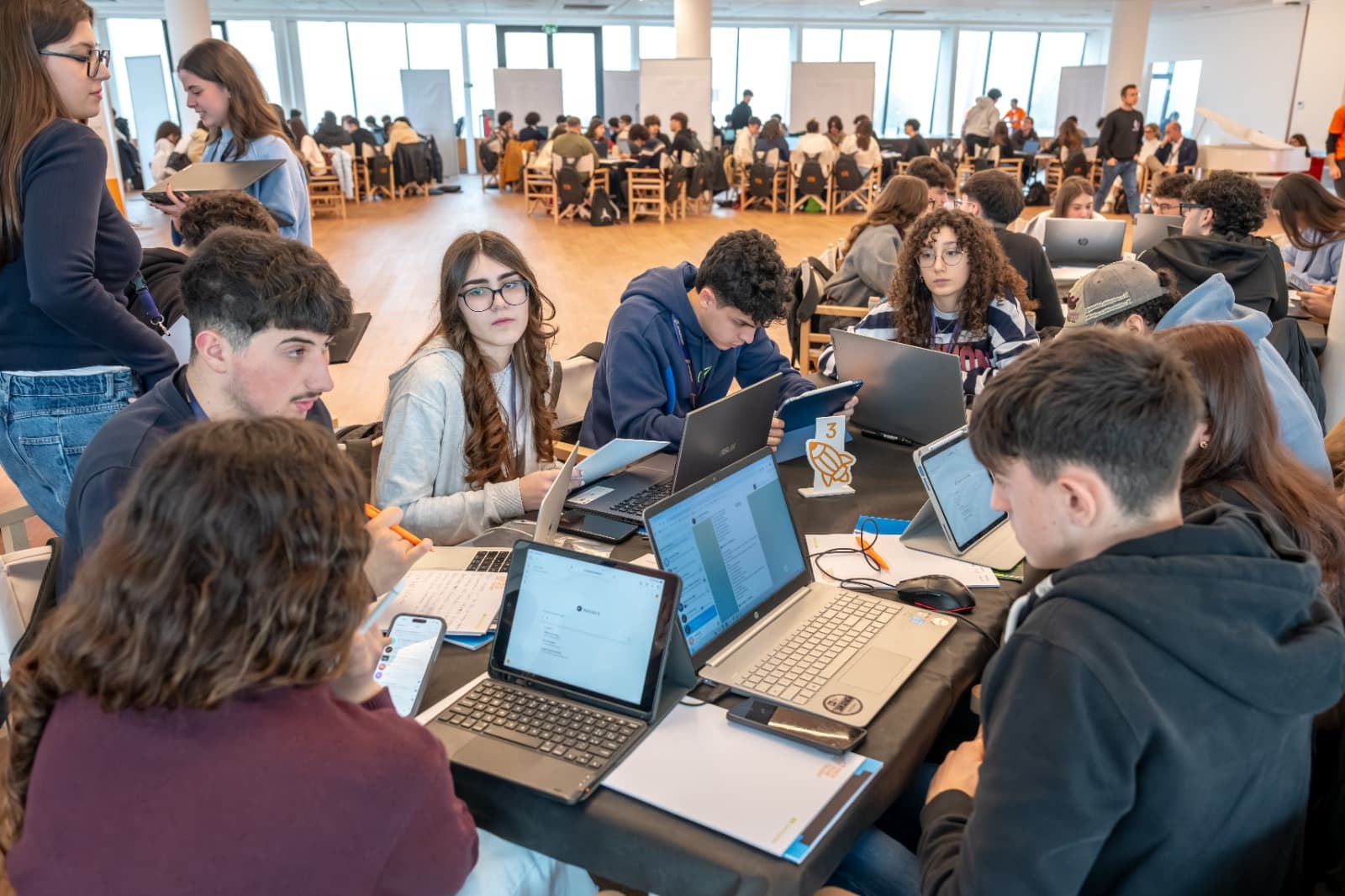 Partecipanti dell'hackathon Hack Your Talent 2026 a Ragusa